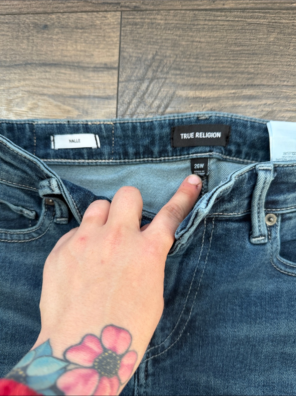 True Religion Halle Mid-Rise Jeans In Dark Indigo